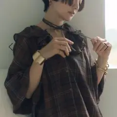 studioCLIP スタジオクリップ コットン柄アソートフリルブラウス 高山都