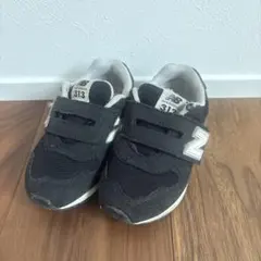 ニューバランス 313 ベビーキッズスニーカー　黒　 16 幅広　値下げ可能‼️