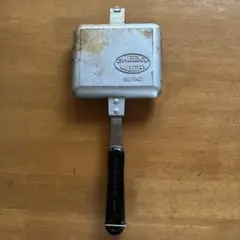 Item thumbnail for item 474cfaea-8a4e-4b70-9e9c-38fa949a4df3