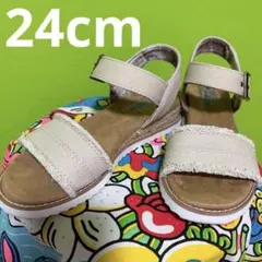 スケッチャーズ サンダル ベージュ skechers BOBSのサムネイル
