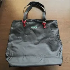 Item thumbnail for item e8041587-b25a-4117-a85b-eb0e665a55bd