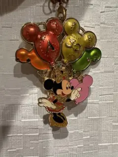 DISNEY30周年⭐︎風船 イニシャルキーホルダー