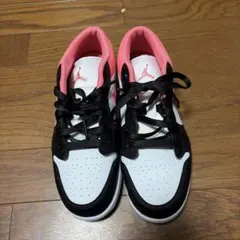 Jordan エアジョーダン ローカットスニーカー ホワイト/ブラック/ピンクのサムネイル
