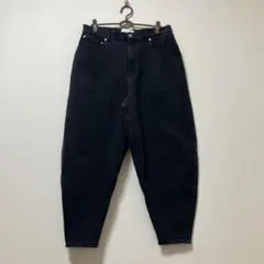 GU ジーユー　大きいサイズ　ブラック　デニム　Gパン　ナチュラル　可愛い　春