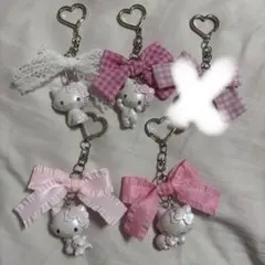 チャーミーキティ　シークレットキーホルダー　4種セット