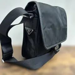 極美品✨プラダ　ショルダーバッグ　ブラック　黒