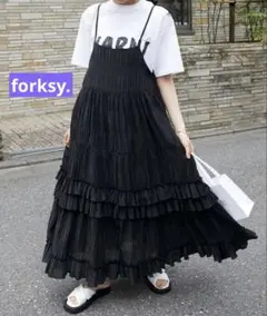 forksy. ティアードフリルワンピース　キャミワンピース　ロングワンピース