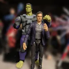 ロ*ズ様 マーベルレジェンド グラディエーター・ハルク＆ソー 2体