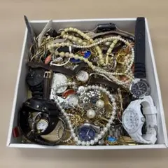 アクセサリーセット　ネックレス　リング　ブレス 時計など まとめ売り