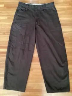 UNIQLO ワイドフィットチノ　ダークブラウン　ウエスト79 未使用