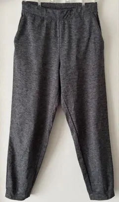 UNIQLO ウルトラストレッチアクティブジョガーパンツ グレー