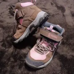 【お値下げしました！】 子ども用登山靴 Abilineハイカットシューズ