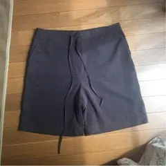 DKNY CLASSIC ショートパンツのサムネイル