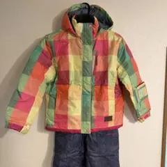 スキーウェア　スノボーウェア　140cm 上下セット