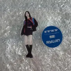 itzy 류진 아크릴 스탠드 VOLTAGE