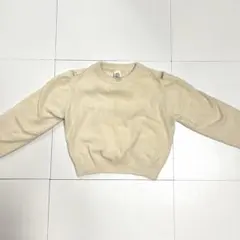 ベージュ 長袖ニットセーター ギャザー　バックオープン