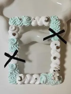 No. 5カードケース (カラー:白×緑)