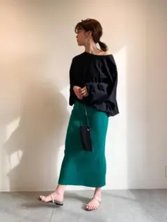 美品★ガリャルダガランテ リブニットスカート 定価14,300円 グリーン 春夏