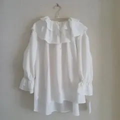 ラッフルカラーフリルスリーブブラウス ホワイト フリーサイズ タグ付き