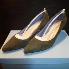 Au BANNISTER  ポインテッドミドルパンプス