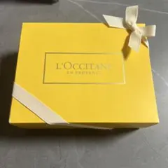 ロクシタン チェリーブロッサム ハンドクリーム タオルセットのサムネイル