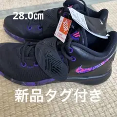 ナイキ バッシュ カイリーフライトップ 新品タグ付きのサムネイル