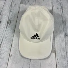 adidas メンズAEROREADYホワイトキャップ 白 ロゴ帽子 アディダス