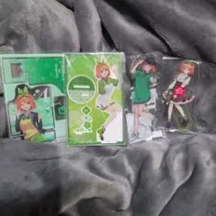 ユ*ン様 5等分の花嫁 中野四葉アクリルスタンド 4点セット