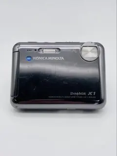 KONICA MINOLTA DiMAGE Xg デジカメ 充電器付 可動 - メルカリ