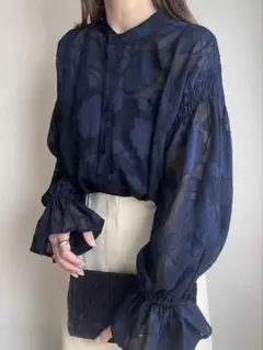SHEIN 花柄 ネイビー シアーシャツ（135815321）
