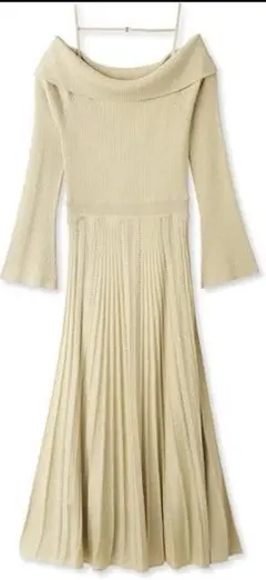 LILY BROWN オフショルラメニットワンピース ベージュ