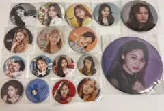 2025年最新】twice グッズ公式缶バッジの人気アイテム - メルカリ