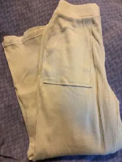 GU リブスリットワイドパンツ ホワイト