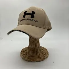 UNDER ARMOUR ロゴ キャップ ベージュ L/XLのサムネイル