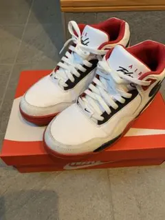 ナイキ フライト レガシー