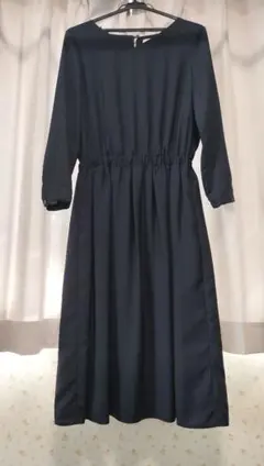 ネイビー 長袖 フレアワンピース
