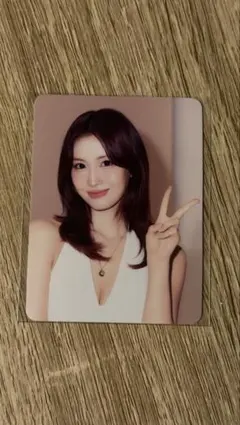 TWICE モモ タイ盤トレカ 希少 SIGNAL - メルカリ