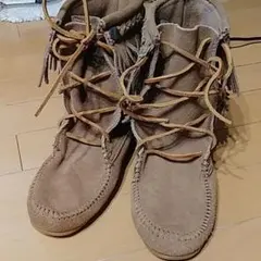 Item thumbnail for item 23fa77a5-1a2a-4ecf-94c1-03e9a1f06fd3