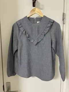r.p.s フリル付きグレー長袖ブラウス