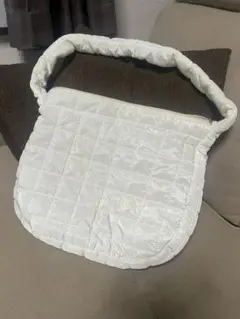 SHEIN キルティングバック　ショルダー　ホワイト　新品未使用