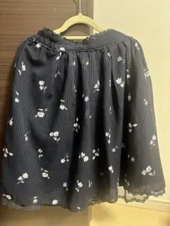 【美品】ロディスポット　花柄レースフレアスカート　　ネイビー　M 春　夏