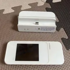 WIMAX 2+ モバイルルーター ホワイト 充電ドック付き