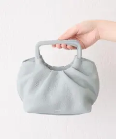 BEAUREビューレ　スクエアハンドルミニショルダーバッグ