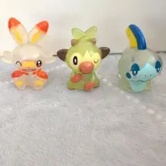 ポケモン　クリア指人形　ヒバニー　サルノリ　メッソン フィギュア 3体セットのサムネイル
