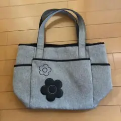 MARY QUANT マリークワント　パッチデイジートートバッグのサムネイル