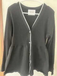 tal.byyumi ペプラムカーディガン