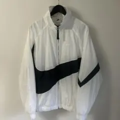 XL　NIKE BIG SWOOSH ビッグ スウッシュ　ウーブンジャケット