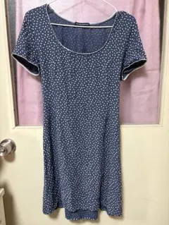 ブランディメルビル　Brandy Melville 小花柄ワンピースのサムネイル