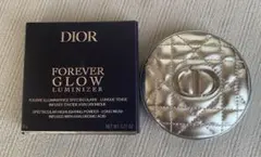 DIOR ディオールスキン フォーエヴァー グロウ ルミナイザー ハイライト