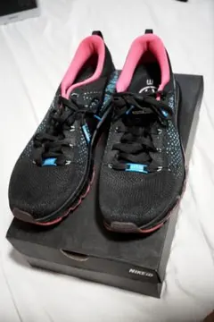 Item thumbnail for item 9cb1bb13-af88-42c5-aaa7-a43697038373